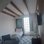 Solo Adultos, Tuneras * 라 올리바