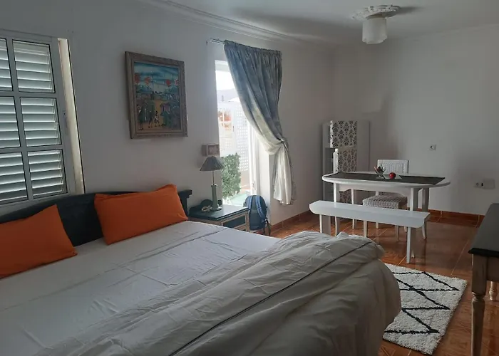 Solo Adultos, Tuneras منزل ريفي لا أوليفا