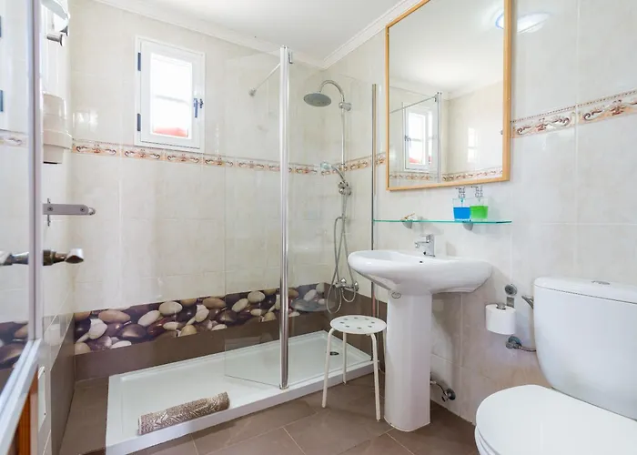 Solo Adultos, Tuneras منزل ريفي *