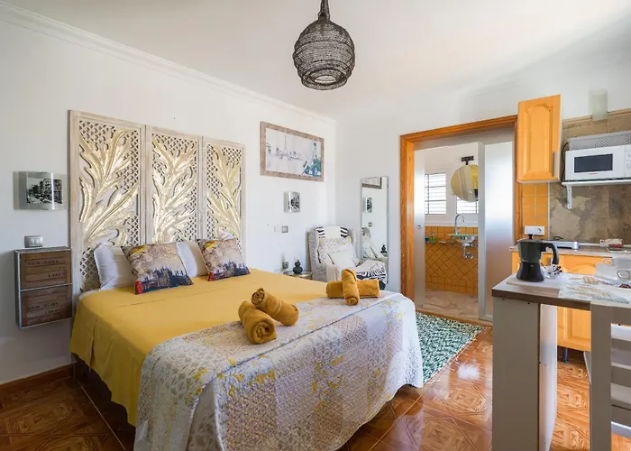 منزل ريفي Solo Adultos, Tuneras