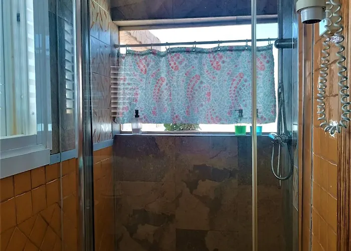 Solo Adultos, Tuneras منزل ريفي لا أوليفا