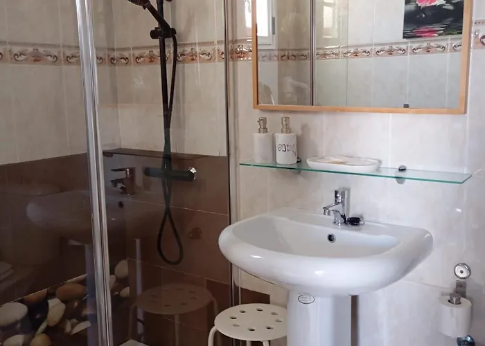 Solo Adultos, Tuneras *