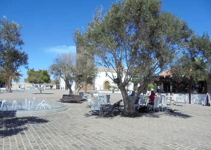 منزل ريفي Solo Adultos, Tuneras