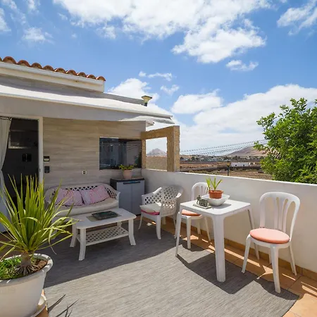 Solo Adultos, Tuneras Landhaus La Oliva