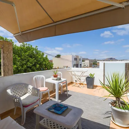 Solo Adultos, Tuneras Landhaus *