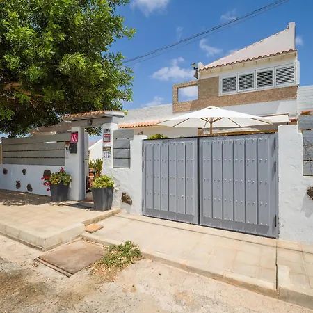 Solo Adultos, Tuneras Landhaus *